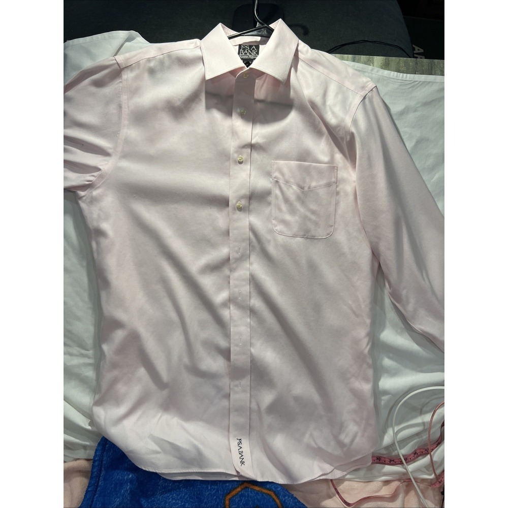 Jos A Bank Shirt taylor fit Mens 16 1/2 -35 pink Button Up Long Sleevewrinkle136